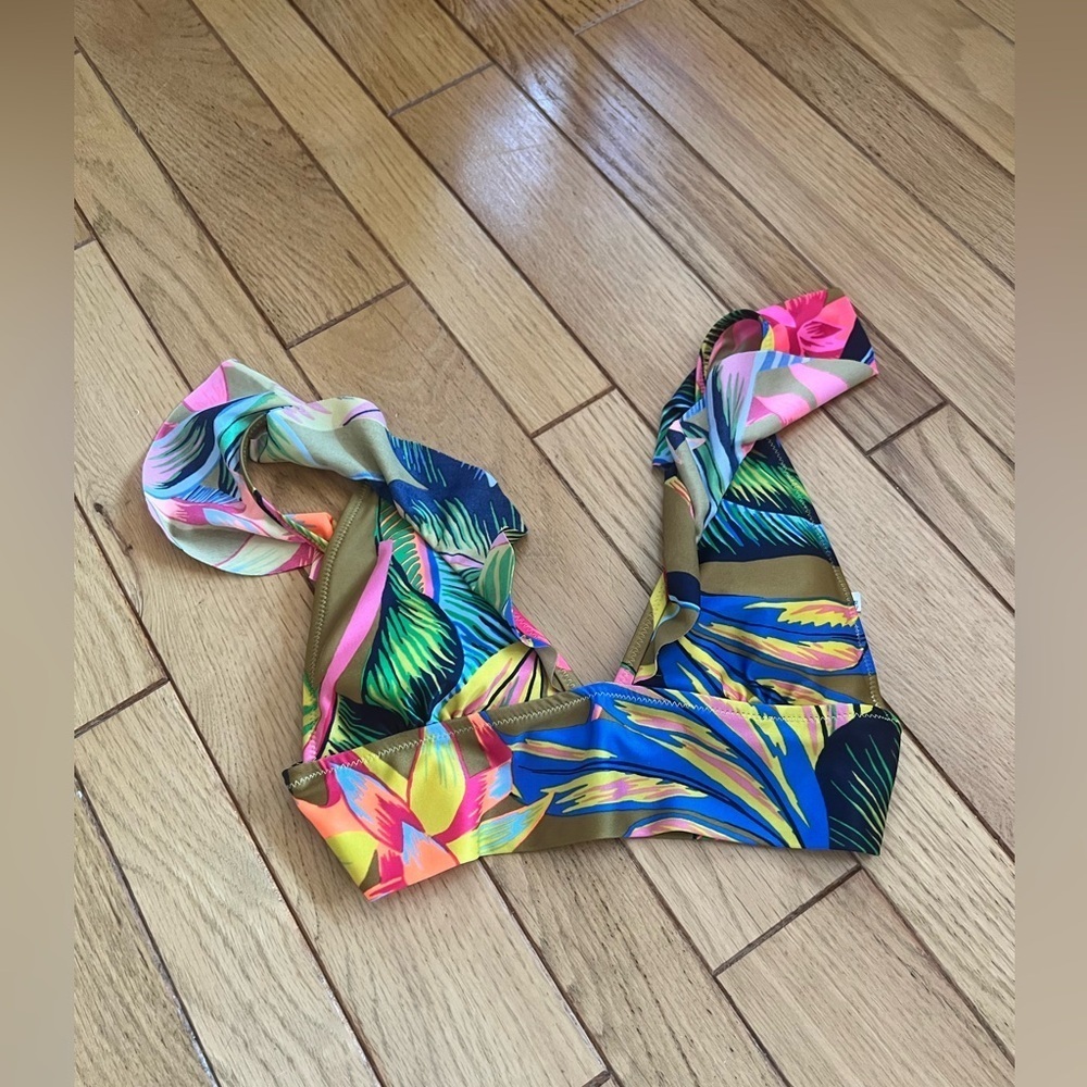 Aerie - Triangle Tropical Print Bikini Top